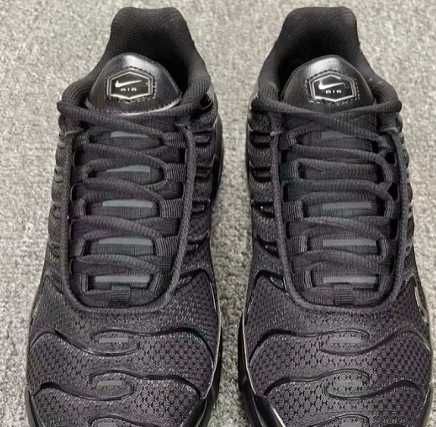 Buty Nike Air Max TN Plus Black R. 40