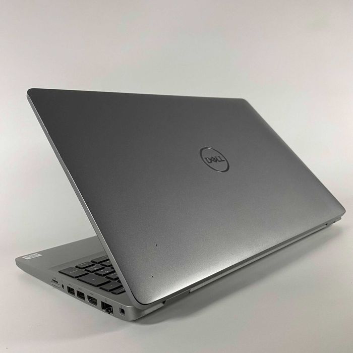 Ноутбук Dell Latitude 5511 i5-10400H/16 RAM/256 SSD/Nvidia MX250 2GB