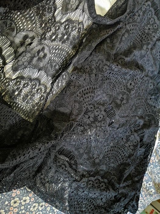 NOWA czarna Koronkowa Ażurowa Kamizelka kamizela ORSAY