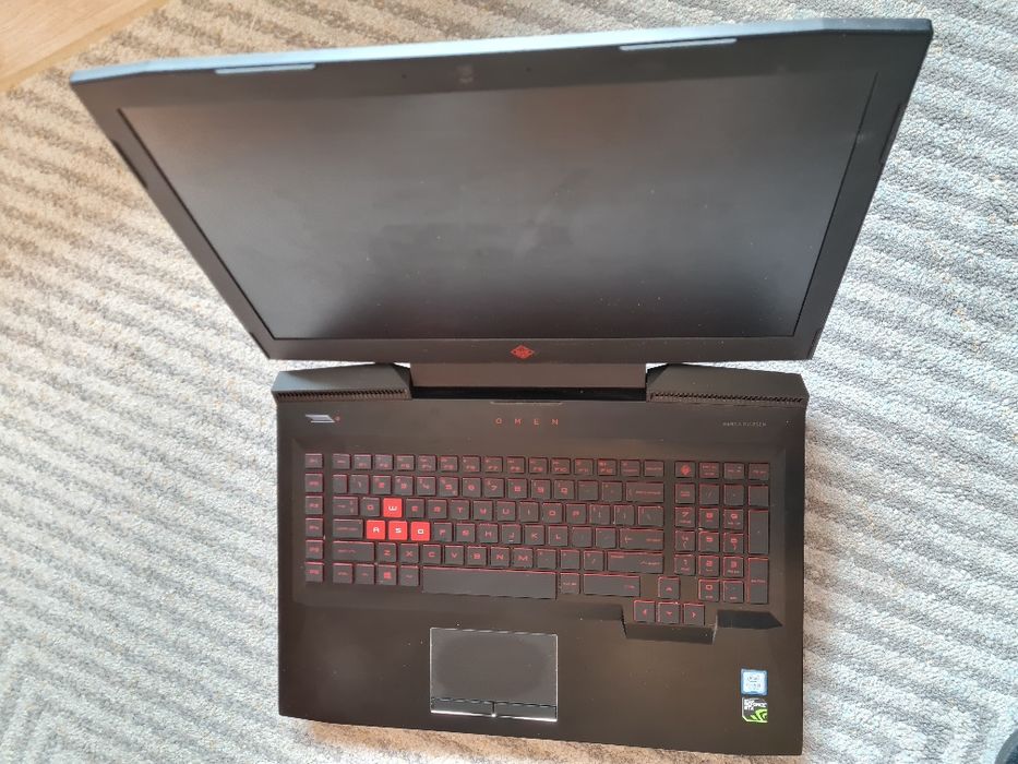 HP Omen 17-an010nw i5 GTX 1050
