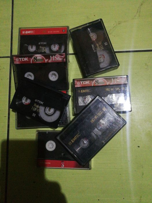 Касети для відеокамери