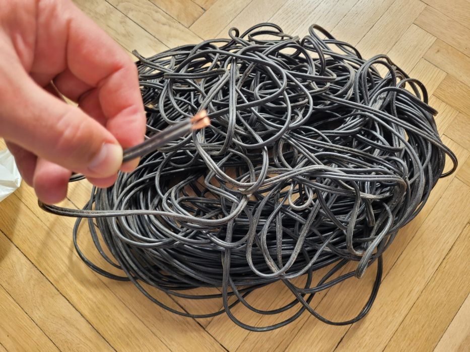 Przewód miedziany wielożyłowy długość nieznana waga 2.3kg
