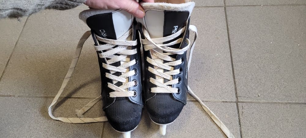 Łyżwy hokejowe Ranger,