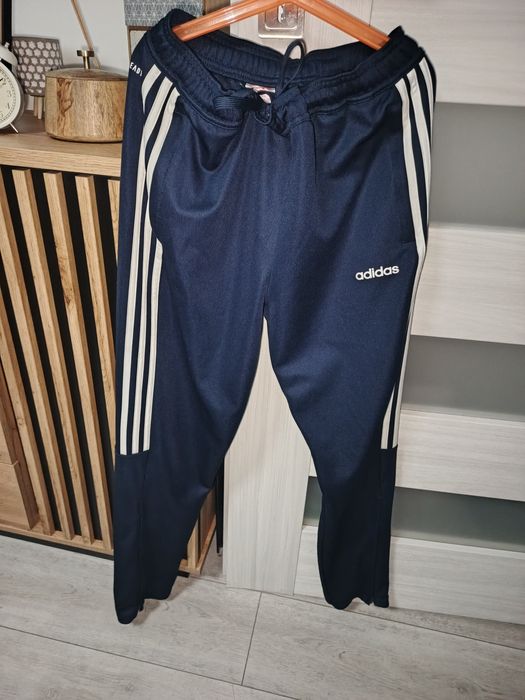 Spodnie dresowe adidas 164 cm