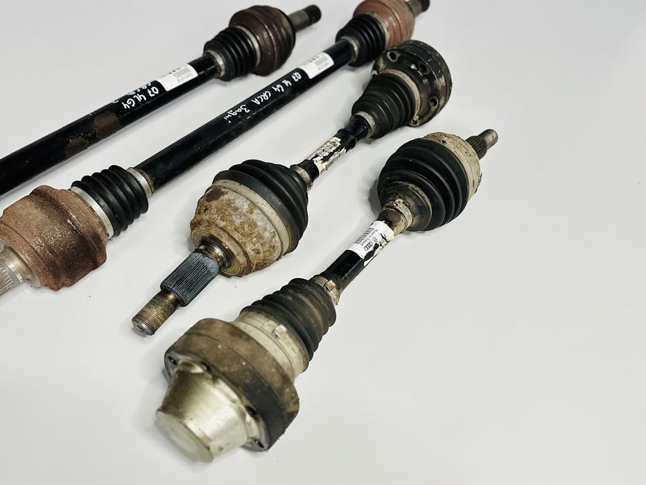 Полуось Audi Q5 8R Напіввісь Ауді Розборка Шрот Запчастини