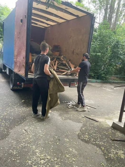 Вывоз хлама , мусора , старой мебели , Вывоз строительного мусора