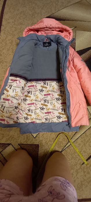 Зимова куртка для дівчинки