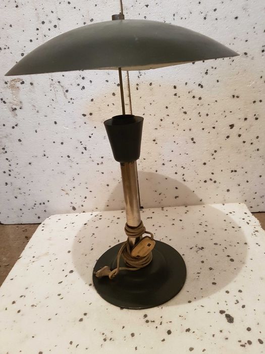 Lampa biurowa/stołowa typu grzyb