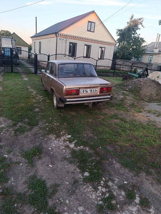 Автомобіль ВАЗ2105