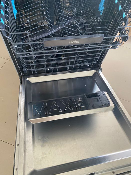 Zmywarka Haier na części ZMYWARKA DO ZABUDOWY Haier I-Pro Shine Seria 4 XI 6B0M3PB