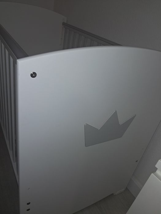 Berço- cama de grades