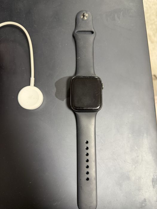 Apple Watch SE 2 GEN