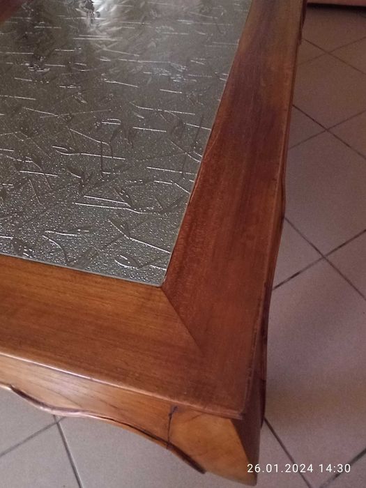 столик журнальний, художний.