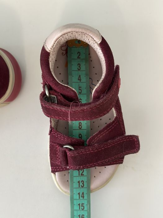 Босоніжки для дівчинки ecco