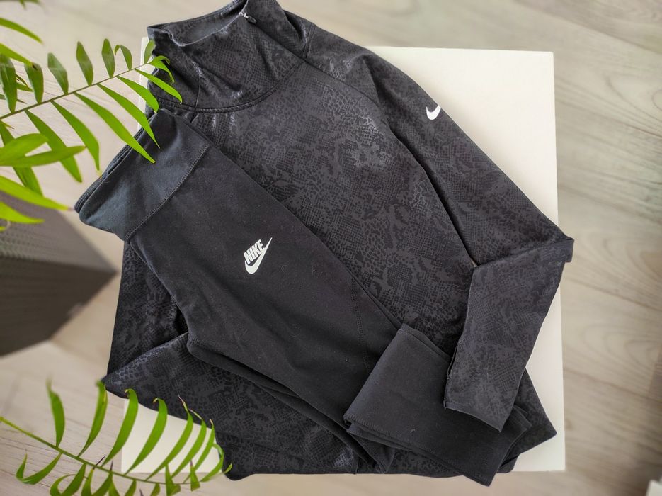 Лонг Nike розмір С/М