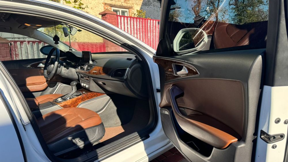 AUDI A6C7 quattro 2014р 2.0TFSI