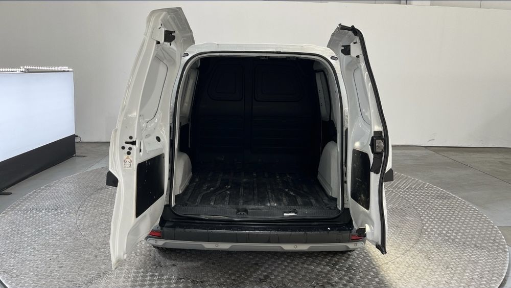 RENAULT KANGOO  Van 1.5 Blue dci L1 Edition one  
 VAN 1.5 BLUE dCi L1 Edition one

3 Lugares