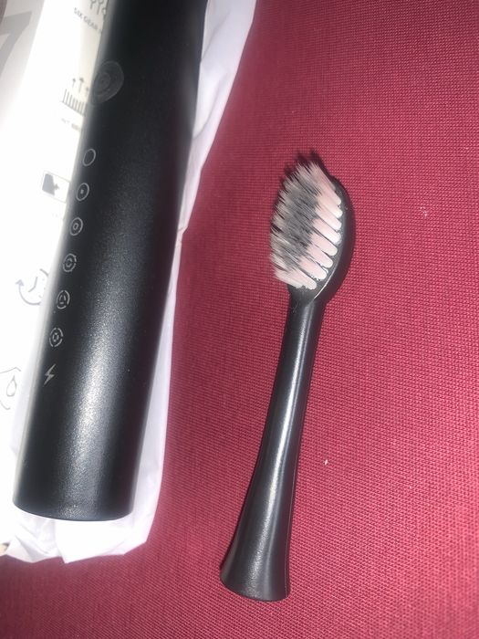 Зубная щетка электрическая БУ