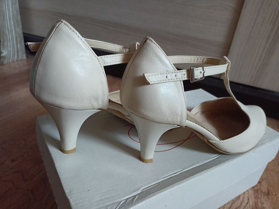 Buty ślubne ecru 38 Tessa