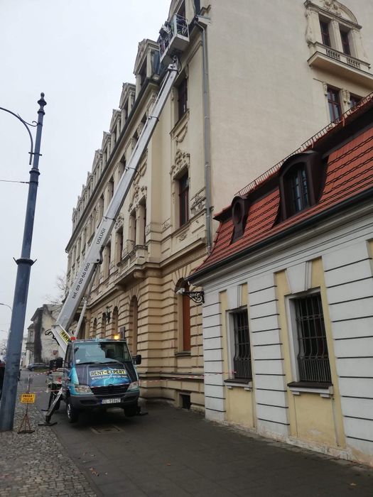 Wynajem usługi podnosnik podnośników koszowych, winda meblowa dekarska