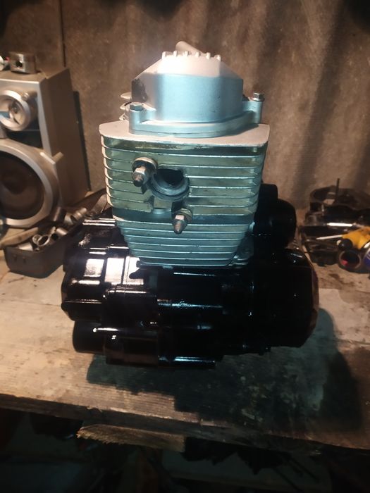 Продам двигун 200 куб