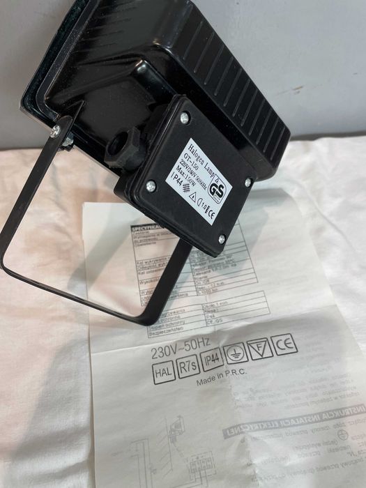 Lampa halogenowa z żarnikiem 150W - NOWA