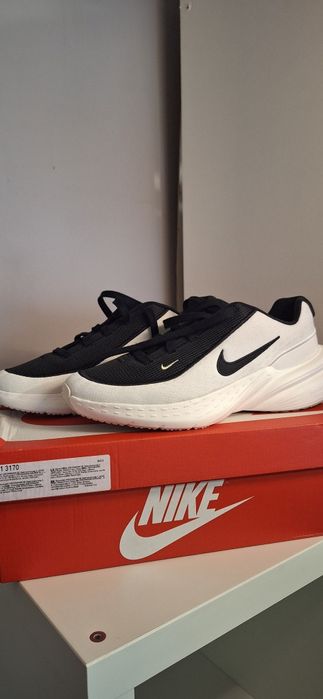 Nike rozmiar 42 nowe