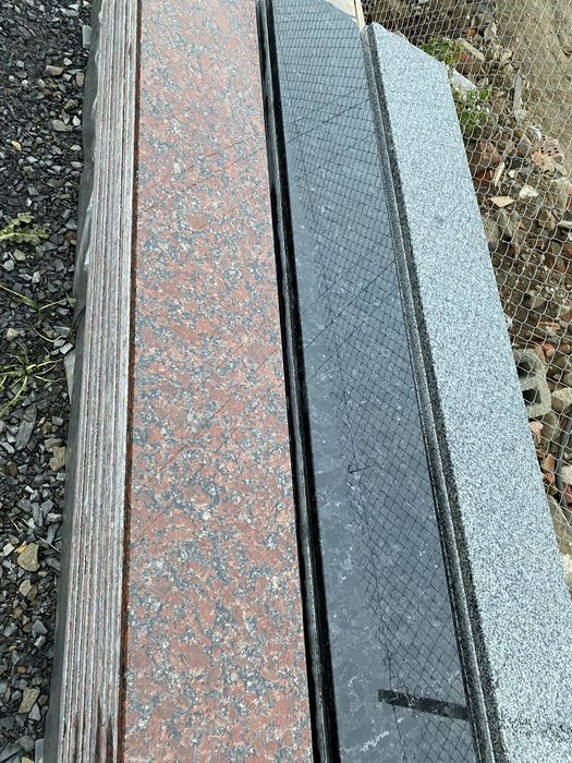 Шапки,кришки,парапети,підвіконня з природнього каменю