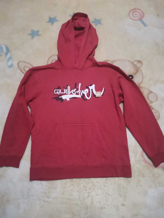 Худи красное с капюшеном. Кофта красная.