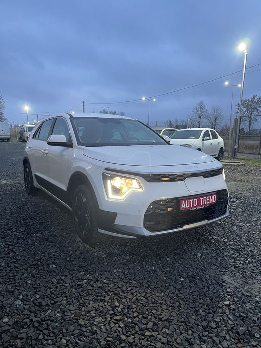 Kia Niro 2024 рік, 64 кВТ, 11 тис.км пробіг