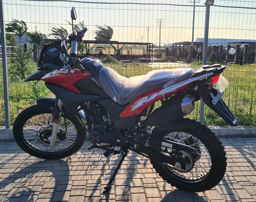 Мотоцикл кроссовый 300куб. НОВЫЙ