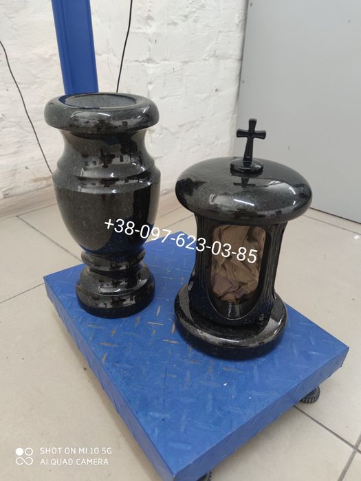 Лампадки.   Вази