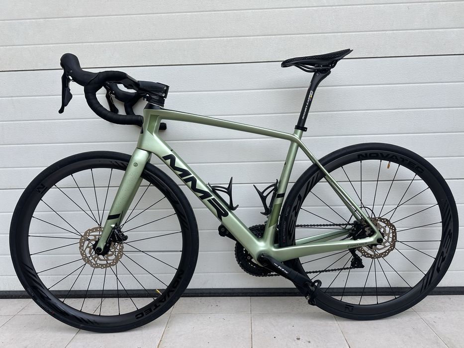 Bicicleta de estrada em Carbono MMR Grand Tour