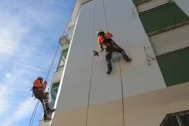 Pinturas e impermeabilizacao de efificios