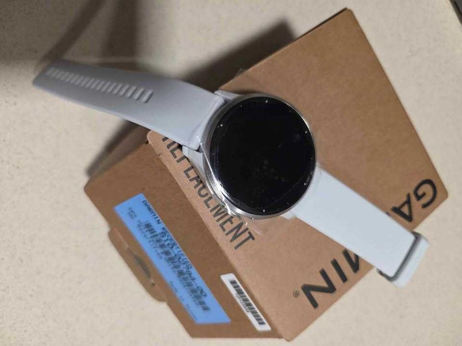 Garmin Venu 3 – Relógio GPS / Smartwatch / Novo