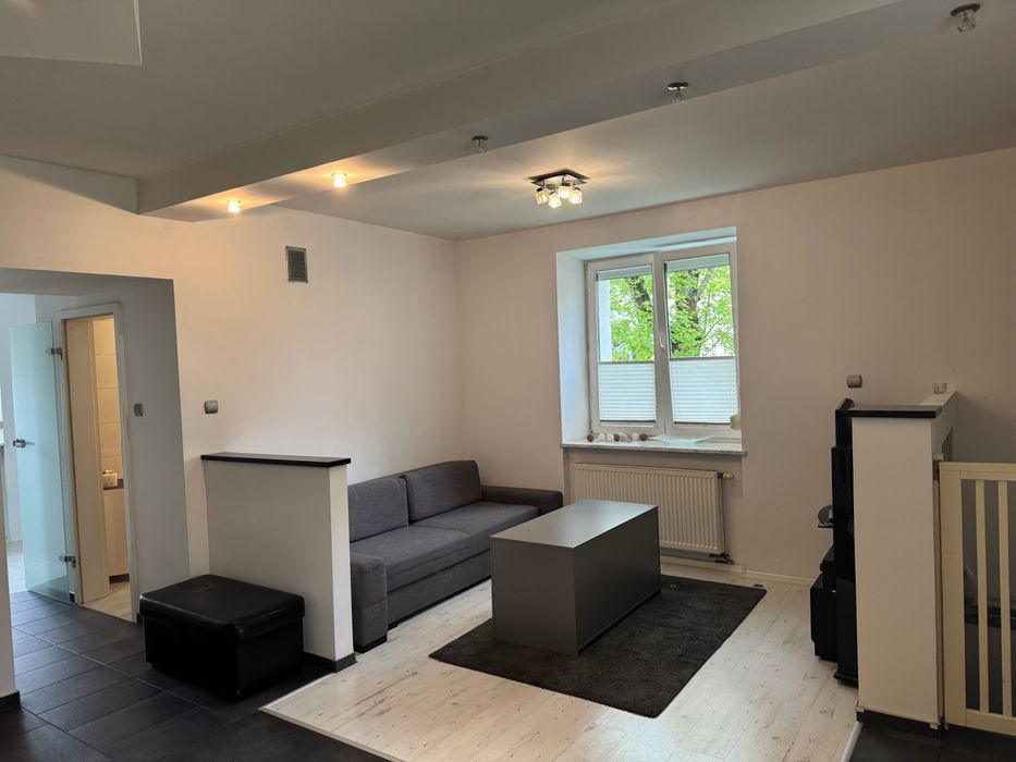 Do wynajęcia mieszkanie 44 m/2 + 10m/2  Centrum Kielc