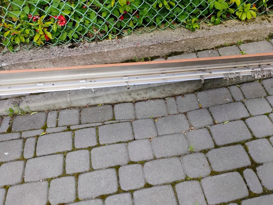 Karnisz sufitowy 340