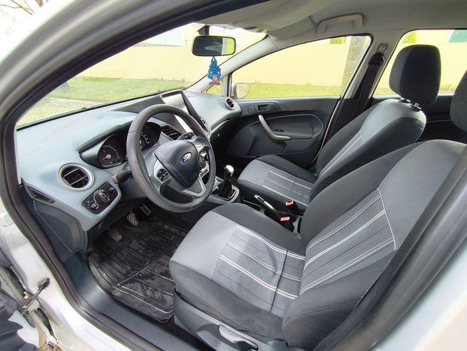 Ford Fiesta 1.4 TDCi  - 2009 - Económico e Fiável