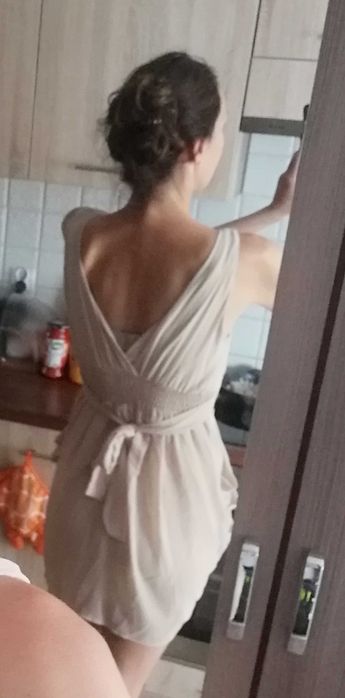 Sprzedam letnią sukienkę