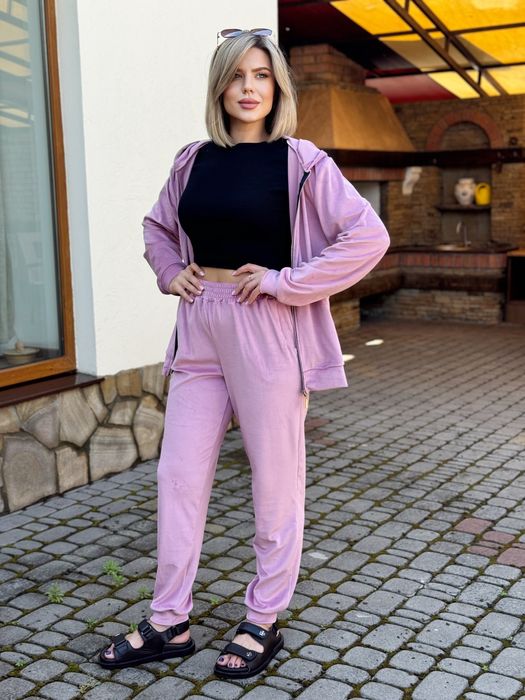 Оптовая продажа одежды от производителя в Украине