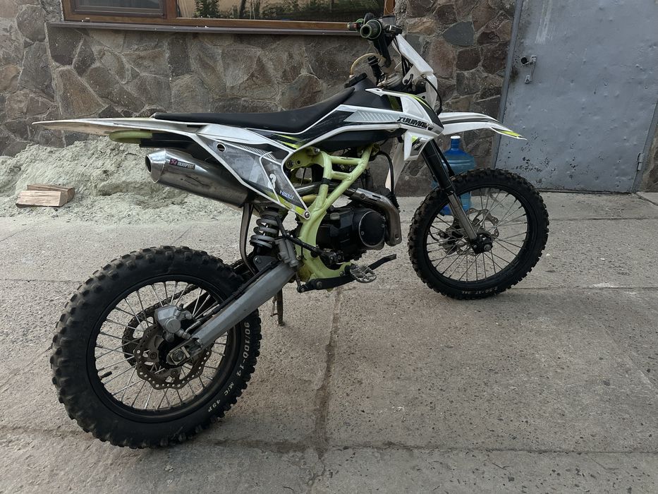 Питбайк 125куб 2023 рік завів поїхав