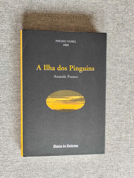Livro "A ilha doa pinguins " de Anatole France