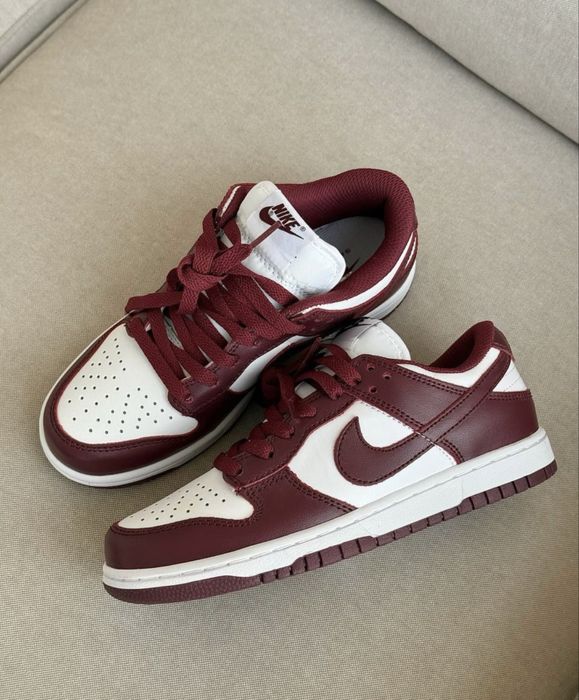Nike Dunk бордові