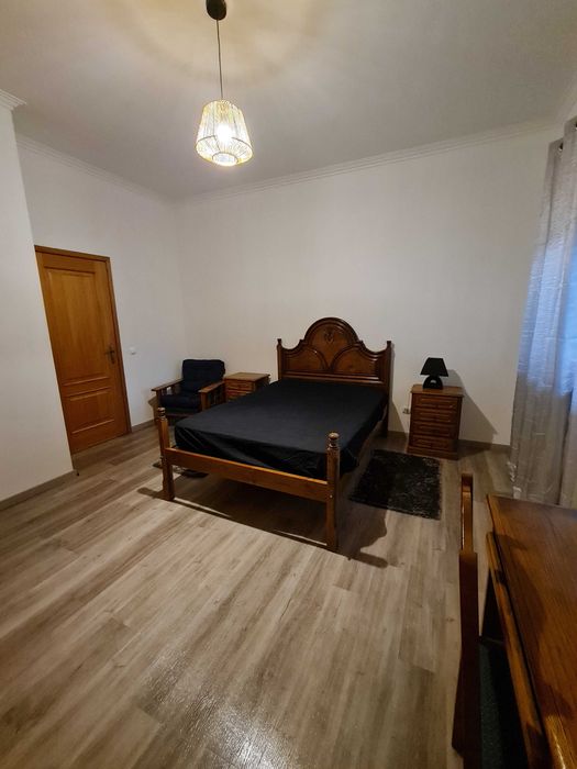 Quarto suite Lamego estudante