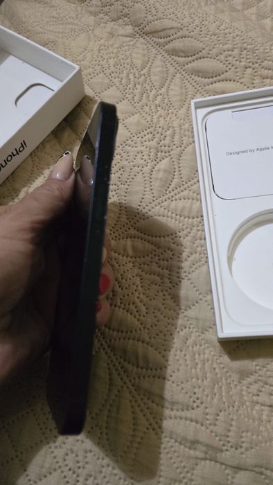 iPhone 13 - 128gb