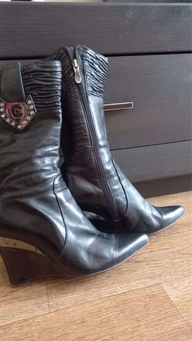 Демісезонні чобітки 38 розмір