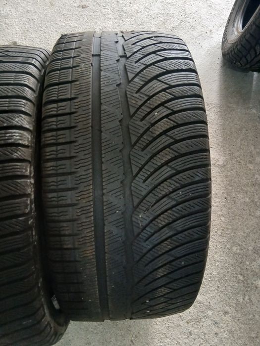 4 Pneus 255/35R19 seminovos