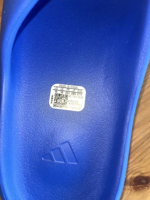 Yzy slide azure N44 (novas)