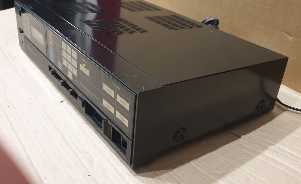 Sony STR-AV280L Японський Hi-fi стереоресивер.