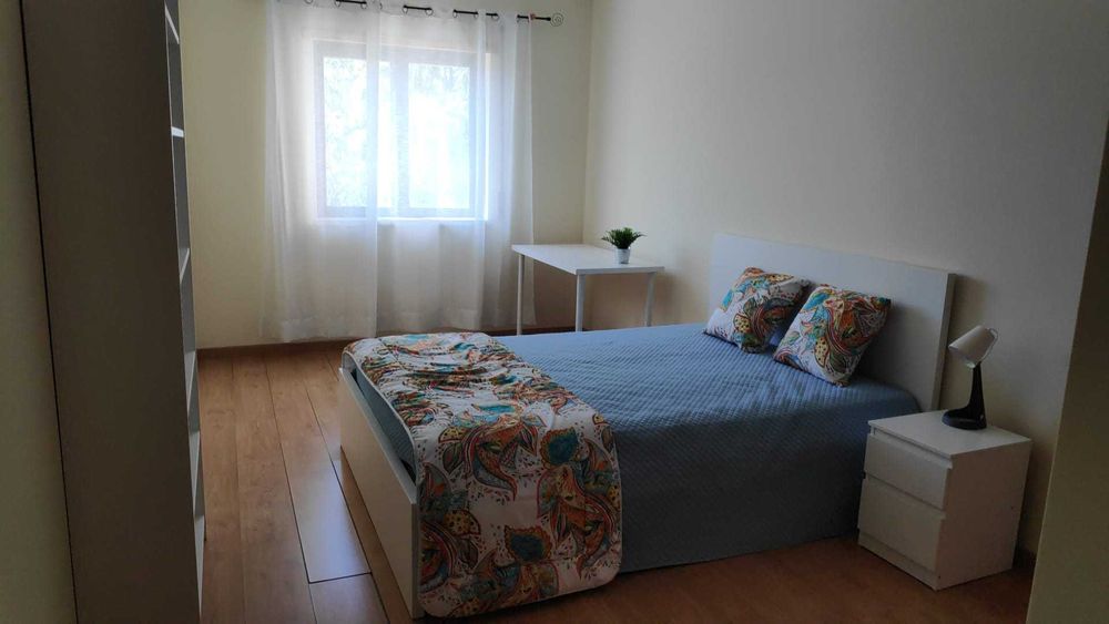 Alugo quartos Santarém